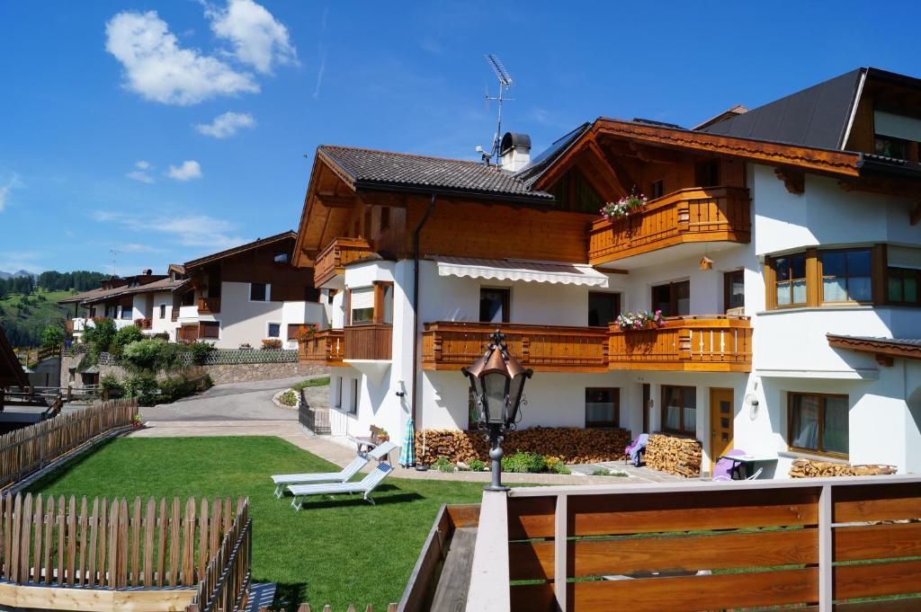 Apartments Salieta Santa Cristina Val Gardena Exterior foto